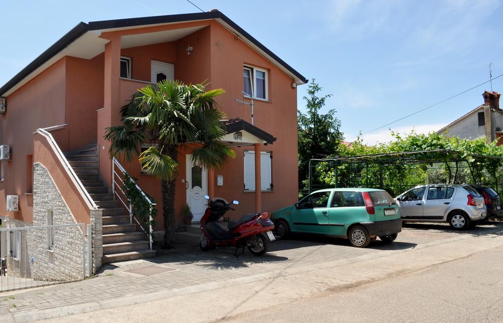 Apartments Val Umag Exterior foto