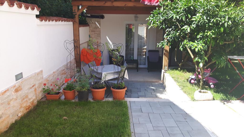 Apartments Val Umag Exterior foto